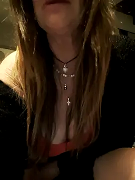 gildamilf online show from March 21, 8:02 pm