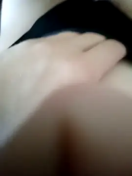 Snapshot of NudeYogaBoy chatting on February 7, 11:12 am NudeYogaBoy online show from February 7, 11:12 am