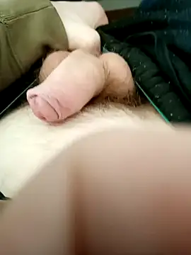 Snapshot of NudeYogaBoy chatting on March 21, 12:39 pm NudeYogaBoy online show from March 21, 12:39 pm