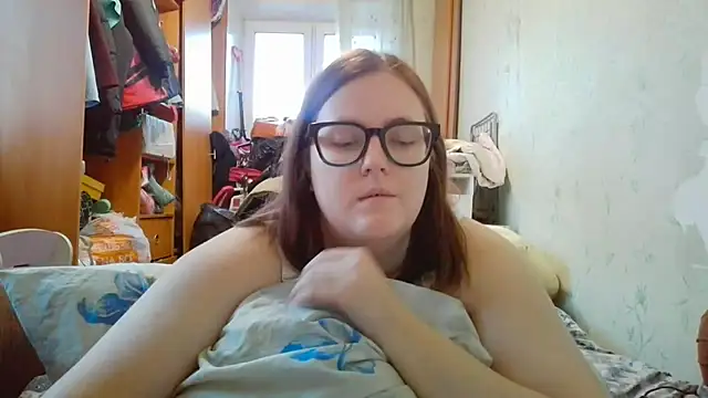 DesireMelissa online show from November 20, 5:30 am