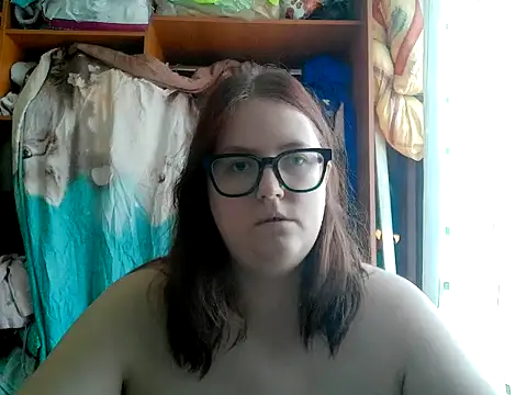 DesireMelissa online show from April 4, 5:25 am