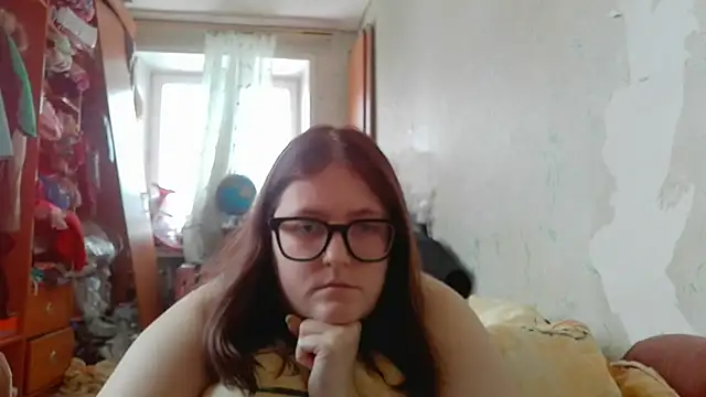 DesireMelissa online show from February 14, 9:42 am