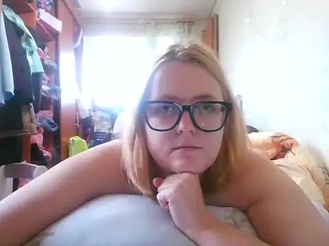 DesireMelissa online show from September 25, 5:24 am