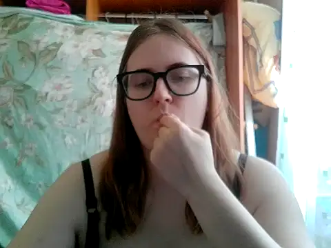DesireMelissa online show from June 1, 5:51 am
