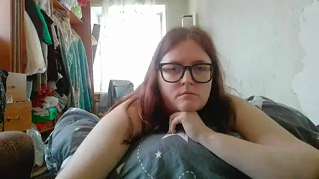 DesireMelissa online show from April 18, 8:27 am