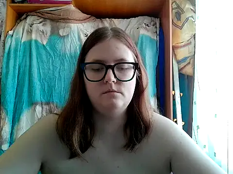 DesireMelissa online show from April 13, 6:39 am