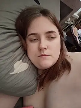 DesireMelissa online show from June 3, 4:57 am