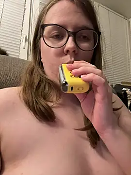 DesireMelissa online show from March 19, 8:43 pm