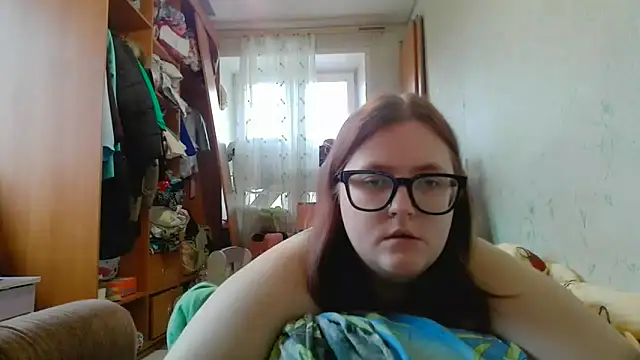 DesireMelissa online show from December 19, 9:22 am