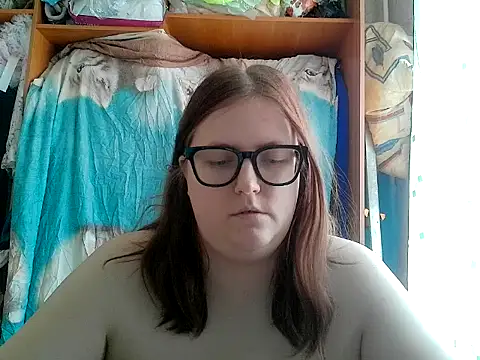 DesireMelissa online show from April 14, 6:18 am