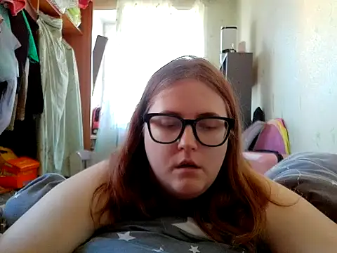 DesireMelissa online show from June 11, 5:59 am
