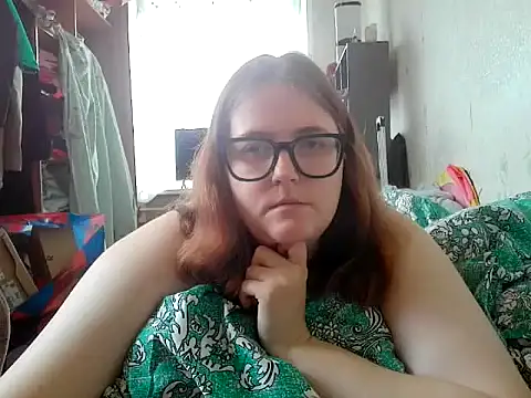 DesireMelissa online show from June 25, 5:45 am