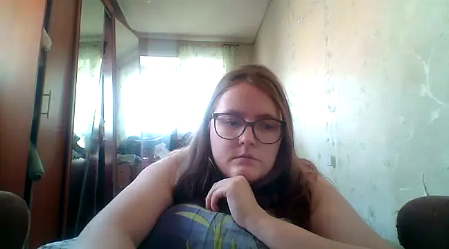 DesireMelissa online show from March 19, 6:14 am