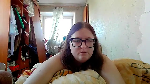 DesireMelissa online show from March 13, 7:35 am