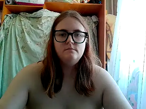 DesireMelissa online show from June 12, 7:06 am