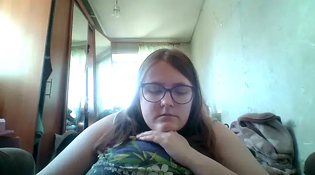 DesireMelissa online show from March 18, 10:07 am