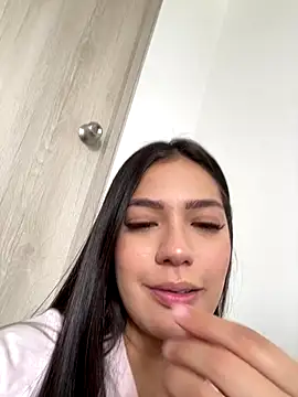 Snapshot of Latina_vanessa chatting on November 16, 4:34 pm Latina vanessa online show from November 16, 4:34 pm