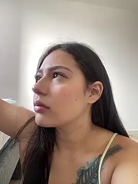 Snapshot of Latina_vanessa chatting on October 9, 2:06 pm Latina vanessa online show from October 9, 2:06 pm