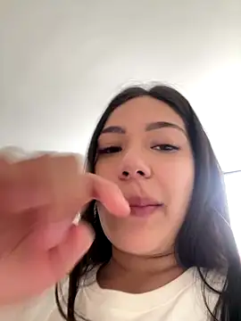 Latina vanessa online show from December 16, 6:23 pm