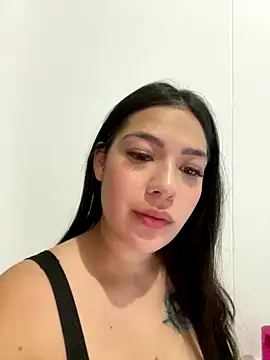 Snapshot of Latina_vanessa chatting on September 18, 11:19 pm Latina vanessa online show from September 18, 11:19 pm