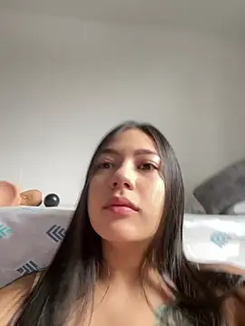 Latina vanessa online show from February 6, 1:51 pm