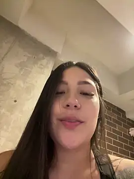 Latina vanessa online show from March 28, 3:51 am