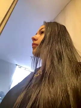 Snapshot of Latina_vanessa chatting on September 19, 12:31 pm Latina vanessa online show from September 19, 12:31 pm