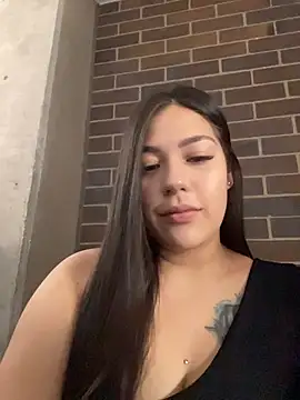 Latina vanessa online show from May 6, 8:13 pm