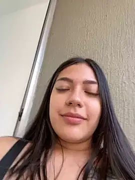 Snapshot of Latina_vanessa chatting on March 16, 8:32 pm Latina vanessa online show from March 16, 8:32 pm