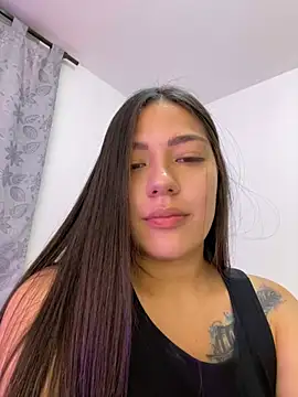 Snapshot of Latina_vanessa chatting on March 23, 4:05 am Latina vanessa online show from March 23, 4:05 am