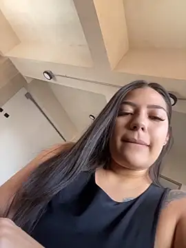 Latina vanessa online show from May 15, 6:17 pm