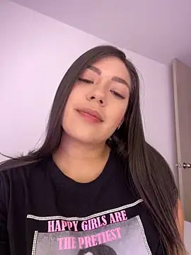 Snapshot of Latina_vanessa chatting on March 3, 10:42 pm Latina vanessa online show from March 3, 10:42 pm