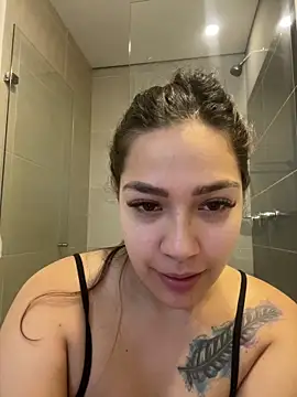 Snapshot of Latina_vanessa chatting on October 1, 10:13 pm Latina vanessa online show from October 1, 10:13 pm
