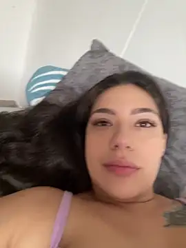 Snapshot of Latina_vanessa chatting on November 27, 1:00 pm Latina vanessa online show from November 27, 1:00 pm