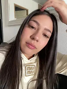 Latina vanessa online show from February 20, 4:09 pm