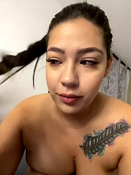 Snapshot of Latina_vanessa chatting on September 16, 9:10 am Latina vanessa online show from September 16, 9:10 am