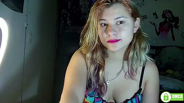 Snapshot of Elith_20 chatting on November 28, 3:28 am Elith 20 online show from November 28, 3:28 am