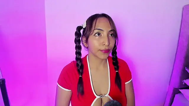 Leticia brownn1 online show from April 7, 7:37 pm