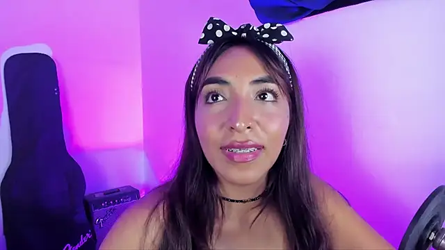 Leticia brownn1 online show from March 17, 6:00 pm