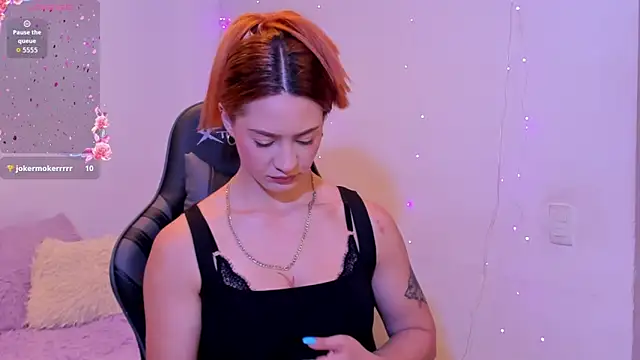Amypond   online show from September 18, 7:06 pm