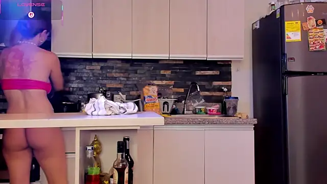 Amypond   online show from January 17, 4:27 am