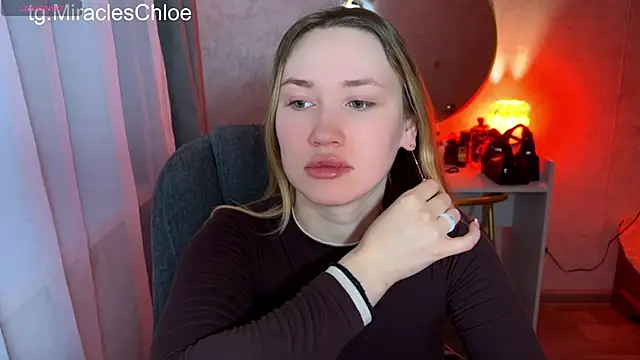 ChloeMillerMeow online show from June 1, 10:31 pm
