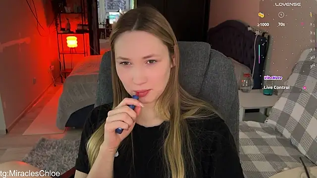 ChloeMillerMeow online show from February 20, 3:25 am