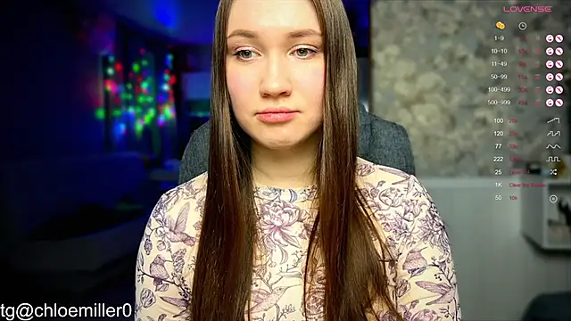 Snapshot of ChloeMillerMeow chatting on January 17, 5:41 pm ChloeMillerMeow online show from January 17, 5:41 pm