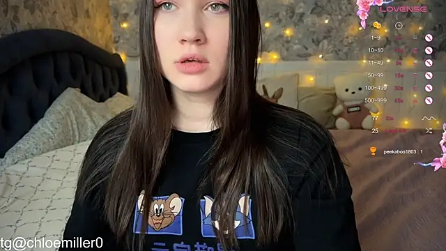 Snapshot of ChloeMillerMeow chatting on February 12, 7:13 pm ChloeMillerMeow online show from February 12, 7:13 pm