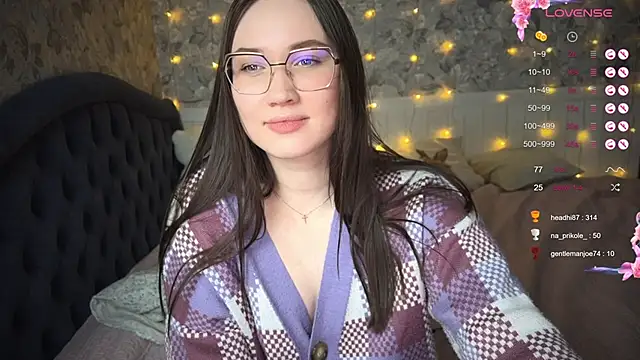 Snapshot of ChloeMillerMeow chatting on February 20, 7:52 pm ChloeMillerMeow online show from February 20, 7:52 pm