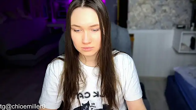 Snapshot of ChloeMillerMeow chatting on January 31, 10:21 pm ChloeMillerMeow online show from January 31, 10:21 pm