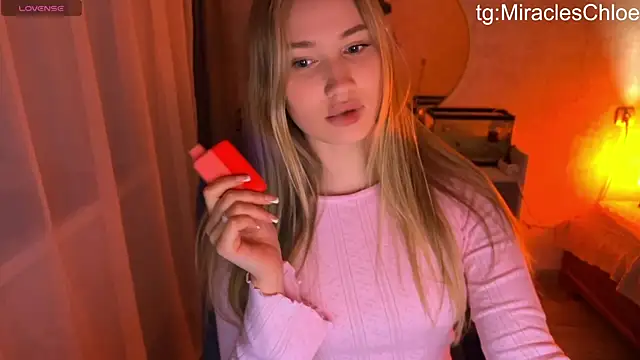 ChloeMillerMeow online show from July 18, 6:49 pm