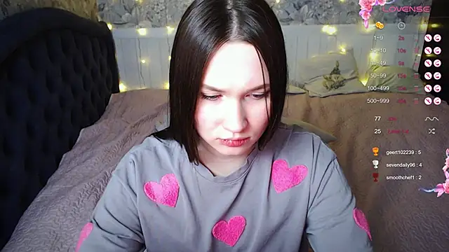 Snapshot of ChloeMillerMeow chatting on March 4, 11:22 pm ChloeMillerMeow online show from March 4, 11:22 pm