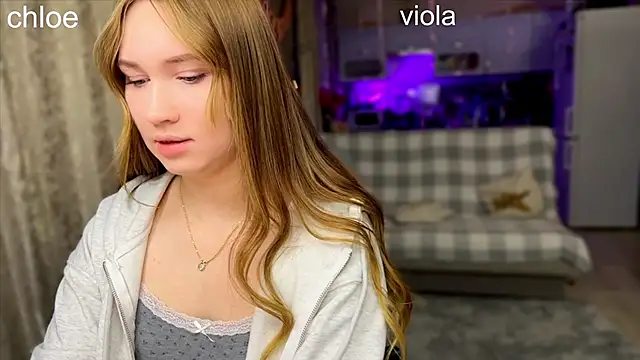 ChloeMillerMeow online show from October 24, 7:46 pm